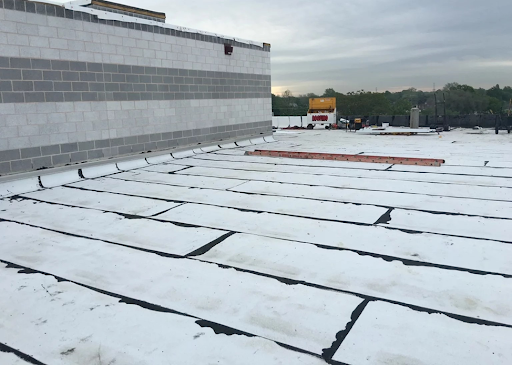 Repair vs. Replace: What’s the Best Roofing Decision in Winter?